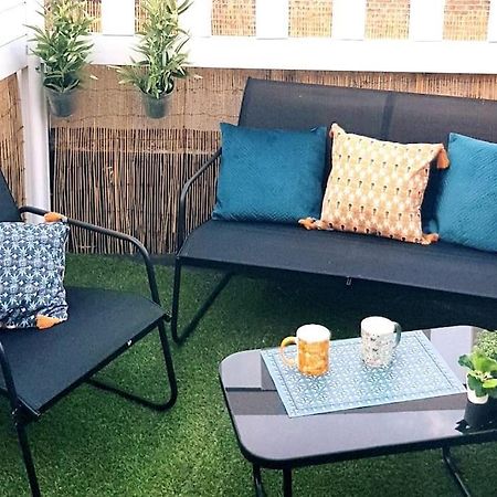 Le Chat Bleu - 26M2- Terrasse Sur Les Toits - Wi-Fi Amiens Exterior photo